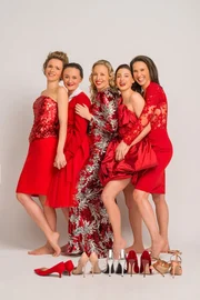 Adina Vetter, Gerti Drassl, Nina Proll, Martina Ebm, Maria Köstlinger. Adina Vetter, Gerti Drassl, Nina Proll, Martina Ebm, Maria Köstlinger.