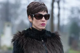 Im Bild: Gloria Lorant (Jasmin Gerat).