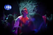 Max Hastings (Henry Ashton) muss sich wegen Vergewaltigungsvorwürfen vor Gericht verantworten. Max Hastings (Henry Ashton) muss sich wegen Vergewaltigungsvorwürfen vor Gericht verantworten.