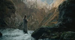 Anja Plaschg (Agnes).