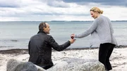 Alte Liebe rostet nicht: Lasse Huppertz (Thomas Niehaus) und Hannah Wagner (Jana Klinge). Alte Liebe rostet nicht: Lasse Huppertz (Thomas Niehaus) und Hannah Wagner (Jana Klinge).