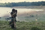Als der Vesuv ausbricht und ganz Pompeii in ein Inferno st&uuml;rzt, bleibt Milo (Kit Harington, l.) und Cassia (Emily Browning, r.) nicht viel Zeit, sich ihre Liebe zu gestehen ...