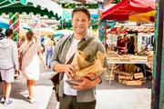 Jamie Oliver auf dem Bauernmarkt.