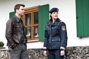 Jakob Seeb&ouml;ck (Lukas Roither), Tamara Burghart (Polizistin).