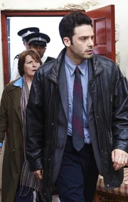 Joe Ashworth (David Leon)