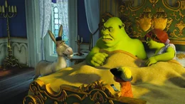 "Shrek, der Dritte", K&ouml;nig Harold von 'Weit weit weg' ist schwer erkrankt und ernennt Schwiegersohn Shrek zu seinem Nachfolger. Der gr&uuml;ne Oger will seinen geliebten Sumpf aber keinesfalls verlassen. Und so begibt er sich mit dem quasselnden Esel und dem Gestiefelten Kater auf die abenteuerliche Suche nach Fionas rebellischem Cousin Arthur, dem rechtm&auml;&szlig;igen Thronfolger. W&auml;hrend seiner Abwesenheit hat Shreks Gemahlin Fiona alle H&auml;nde voll zu tun: Prince Charming plant einen Angriff auf das K&ouml;nigreich!  SENDUNG: ORF eins - FR - 01.01.2021 - 10:40 UHR. - Veroeffentlichung fuer Pressezwecke honorarfrei ausschliesslich im Zusammenhang mit oben genannter Sendung oder Veranstaltung des ORF bei Urhebernennung.