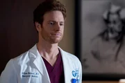 Er ist bereit, die Schuld auf sich zu nehmen: Nick Gehlfuss als Dr. Will Halstead Er ist bereit, die Schuld auf sich zu nehmen: Nick Gehlfuss als Dr. Will Halstead