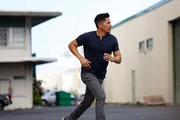 Thomas Magnum (Jay Hernandez)