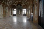 Lea Desandre im &bdquo;Saal der Fl&uuml;sse&ldquo; (Sala dei Fiumi) im Herzogspalast von Mantua