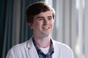 Dr. Shaun Murphy (Freddie Highmore)