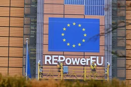 Nach dem russischen &Uuml;berfall auf die Ukraine hat die Europ&auml;ische Kommission die REPowerEU-Strategie vorgelegt.