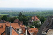Anfang des 20. Jahrhunderts machte ein Apotheker aus Frankfurt am Main Tauben zu Fotografen, indem er den V&ouml;geln eine kleine Kamera um die Brust hing.