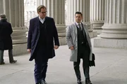 Bringen die Bank Brannigan Trust vor Gericht, die bei einem dubiosen Aktiengesch&auml;ft mehrere Kunden um ihr Erspartes betrogen hat: Bull (Michael Weatherly, l.) und Benny (Freddy Rodriguez, r.) ...