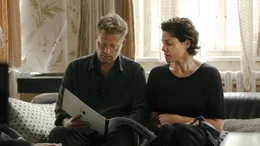 Kurt (Til Schweiger, l.); Jana (Jasmin Gerat, r.)