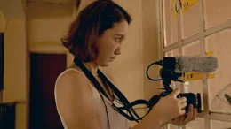 Shiori Ito ist nicht nur Opfer einer Vergewaltigung, sondern auch Journalistin &ndash; hier bei Dreharbeiten in Sierra Leone.
