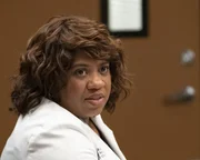 Dr. Miranda Bailey (Chandra Wilson) Dr. Miranda Bailey (Chandra Wilson)