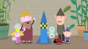v.li.: Holly, King Thistle, Gaston, Mr. Elf, Ben v.li.: Holly, King Thistle, Gaston, Mr. Elf, Ben