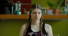 Florence Baker (Ragna).