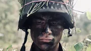 Die Soldaten werden weit entfernt vom Camp abgesetzt und müssen allein den Weg zurück finden. Nun heißt es für Van (Kian Lawley) und seine Kameraden, in der Wildnis zu überleben. Doch schon bald ist die Mission zum Scheitern verurteilt. Die Soldaten werden weit entfernt vom Camp abgesetzt und müssen allein den Weg zurück finden. Nun heißt es für Van (Kian Lawley) und seine Kameraden, in der Wildnis zu überleben. Doch schon bald ist die Mission zum Scheitern verurteilt.