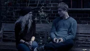 Wird Nils (Tom Gramenz) Charlies (Sinje Irslinger) Entschuldigung annehmen. Wird Nils (Tom Gramenz) Charlies (Sinje Irslinger) Entschuldigung annehmen.