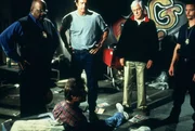 (v.l.n.r.) Dr. Sinclair (Reginald VelJohnson); Steve Sloan (Barry Van Dyke; Dr. Mark Sloan (Dick Van Dyke)