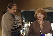 ARD/NDR DIE KATZE, am Freitag (04.11.11) um 00:15 Uhr im ERSTEN. Mit Siegmars (G&ouml;tz George) Katze Lilli steht Margret (Hannelore Hoger) von Anfang an auf Kriegsfu&szlig;.