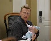Dr. Owen Hunt (Kevin McKidd) Dr. Owen Hunt (Kevin McKidd)