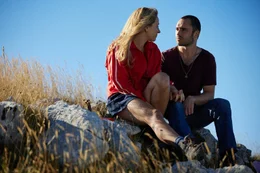 Lena Klenke (Steffi Graf), Toby Sebastian (Andre Agassi).