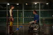 Jo (Lena Kaufmann, re.) trainiert für einen Platz an einer Sportschule für Rollstuhlbasketballer in Hannover! Clara (Lena Schneidewind, li.) versucht sie dabei zu unterstützen, auch wenn sie ihre Freundin nicht verlieren möchte. Jo (Lena Kaufmann, re.) trainiert für einen Platz an einer Sportschule für Rollstuhlbasketballer in Hannover! Clara (Lena Schneidewind, li.) versucht sie dabei zu unterstützen, auch wenn sie ihre Freundin nicht verlieren möchte.