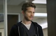 Für das Wohl eines Patienten übergeht Dr. Hawkins (Matt Czuchry) jede Hierarchie ... Für das Wohl eines Patienten übergeht Dr. Hawkins (Matt Czuchry) jede Hierarchie ...