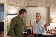 Zwischen Paul (Eric Langner) und Sonja (Anne Apitzsch) entbrennt ein Streit darum, wer von beiden in der Erziehung ihrer Kinder versagt hat. Dabei ahnt Sonja nicht, dass Paul l&auml;ngst von ihrer Aff&auml;re mit Paco wei&szlig;...