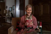 Ekkis Tante Annegret (Hedi Kriegeskotte) kennt ein Geheimnis, das Ekkis Mutter bis zu Ihrem Tod geh&uuml;tet hatte.