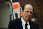 Mehringer (Herbert Knaup) sorgt sich um Sarah, die mal wieder auf eigene Faust ermittelt. Mehringer (Herbert Knaup) sorgt sich um Sarah, die mal wieder auf eigene Faust ermittelt.