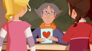 Frau Streng kann das R&auml;tsel um den Liebesbrief l&ouml;sen.