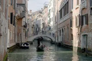Der Scirocco inspirierte auch venezianische Künstler. Der Scirocco inspirierte auch venezianische Künstler.