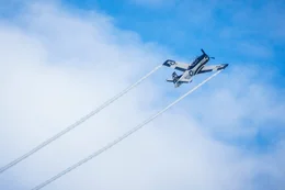 Miguel Hochleitner und Nicolas Rossier von den Flying Bulls in einer North American T-28B, aufgenommen w&auml;hrend der AIRPOWER24 in Zeltweg, &Ouml;sterreich, am 6. September 2024.