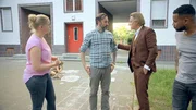 Ingo Len&szlig;en (3.v.l.); Ben Handke (r.)