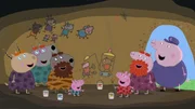 Oma Wutz und ihre Freundinnen tun heute so, als ob sie in der Steinzeit leben. Peppa und Schorsch schlie&szlig;en sich prompt an. Mit der Hilfe von Herrn Bulle graben sie eine H&ouml;hle im Garten. Mit Wandmalerei f&uuml;hlt man sich in dort drin wirklich wie in die Steinzeit zur&uuml;ckversetzt!