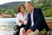 ARD UTTA DANELLA - WER KÜSST DEN DOC?, Deutschland 2013, Regie John Delbridge, am Freitag (26.04.13) um 20:15 Uhr im Ersten. Franziska (Susanne Uhlen) versucht ihrem Ex-Mann Leander (Peter Sattmann) klar zu machen, dass er sich auf seinem Weg zum Glück selbst im Weg steht. ARD UTTA DANELLA - WER KÜSST DEN DOC?, Deutschland 2013, Regie John Delbridge, am Freitag (26.04.13) um 20:15 Uhr im Ersten. Franziska (Susanne Uhlen) versucht ihrem Ex-Mann Leander (Peter Sattmann) klar zu machen, dass er sich auf seinem Weg zum Glück selbst im Weg steht.