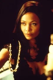 Die Meisterdiebin Nyah Hall (Thandie Newton) ist als einstige Geliebte von Ambrose die Einzige, die nah genug an den Terroristen herankommen kann, um zu erfahren, was dieser plant ...