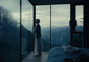Helene (Christine Ostermayer).
