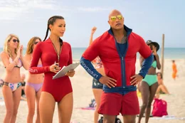 Stephanie Holden (Ilfenesh Hadera), Mitch Buchannon (Dwayne 'The Rock' Johnson).