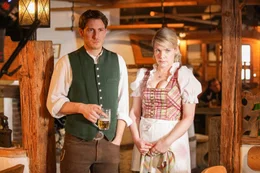 David Rott (Franz Wintersperger), Martina Zinner (Astrid Wintersperger).