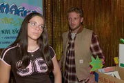 Pauls (Niklas Osterloh) Gespr&auml;chsversuch st&ouml;&szlig;t bei Kate auf Teenager-Granit.