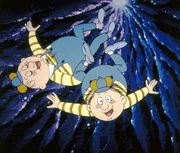 Tweedle Dee und Tweedle Dum entdecken das Geheimnis der Kaninchenr&ouml;hre.