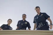 L-R: Lucy Chen (Melissa O´Neil), Nyla Harper (Mekia Cox) und John Nolan (Nathan Fillion) L-R: Lucy Chen (Melissa O´Neil), Nyla Harper (Mekia Cox) und John Nolan (Nathan Fillion)