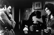 Peter Falk (Insp. Columbo), Suzanne Pleshette (Helen Stewart).