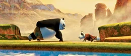 Meister Shifu (unten) sucht nach Mitteln und Wegen, um dem ungelenkigen Pandab&auml;ren Po (oben) die Kunst des Kung Fu-Kampfes beizubringen ...