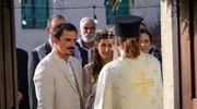 Die Hochzeit von Jorgos Simonidis (Hannes Wegener, li.) und Niki Sisamakis (Sotiria Loucopoulos, re.) Die Hochzeit von Jorgos Simonidis (Hannes Wegener, li.) und Niki Sisamakis (Sotiria Loucopoulos, re.)