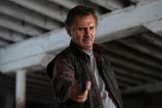 Um sich und das Leben eines kleinen Jungen zu retten, greift Farmer und Kriegsveteran Jim Hanson (Liam Neeson) zur Waffe.